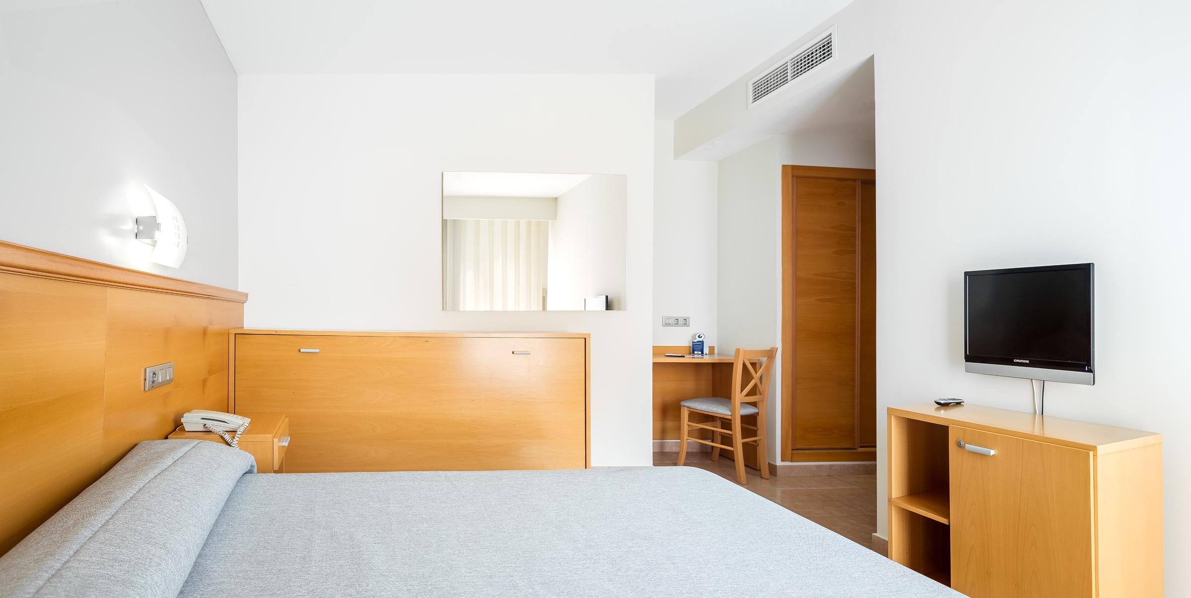 Hotel Rh Gijon & Spa 甘迪亚 外观 照片