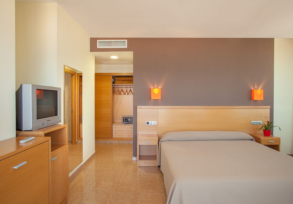 Hotel Rh Gijon & Spa 甘迪亚 外观 照片